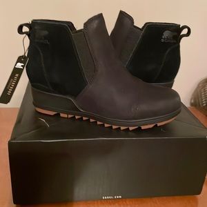 NWT Sorel Evie Pull On Wedge Bootie